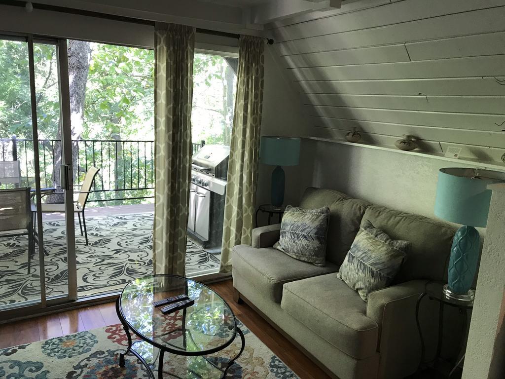 Deluxe Family Suite #17