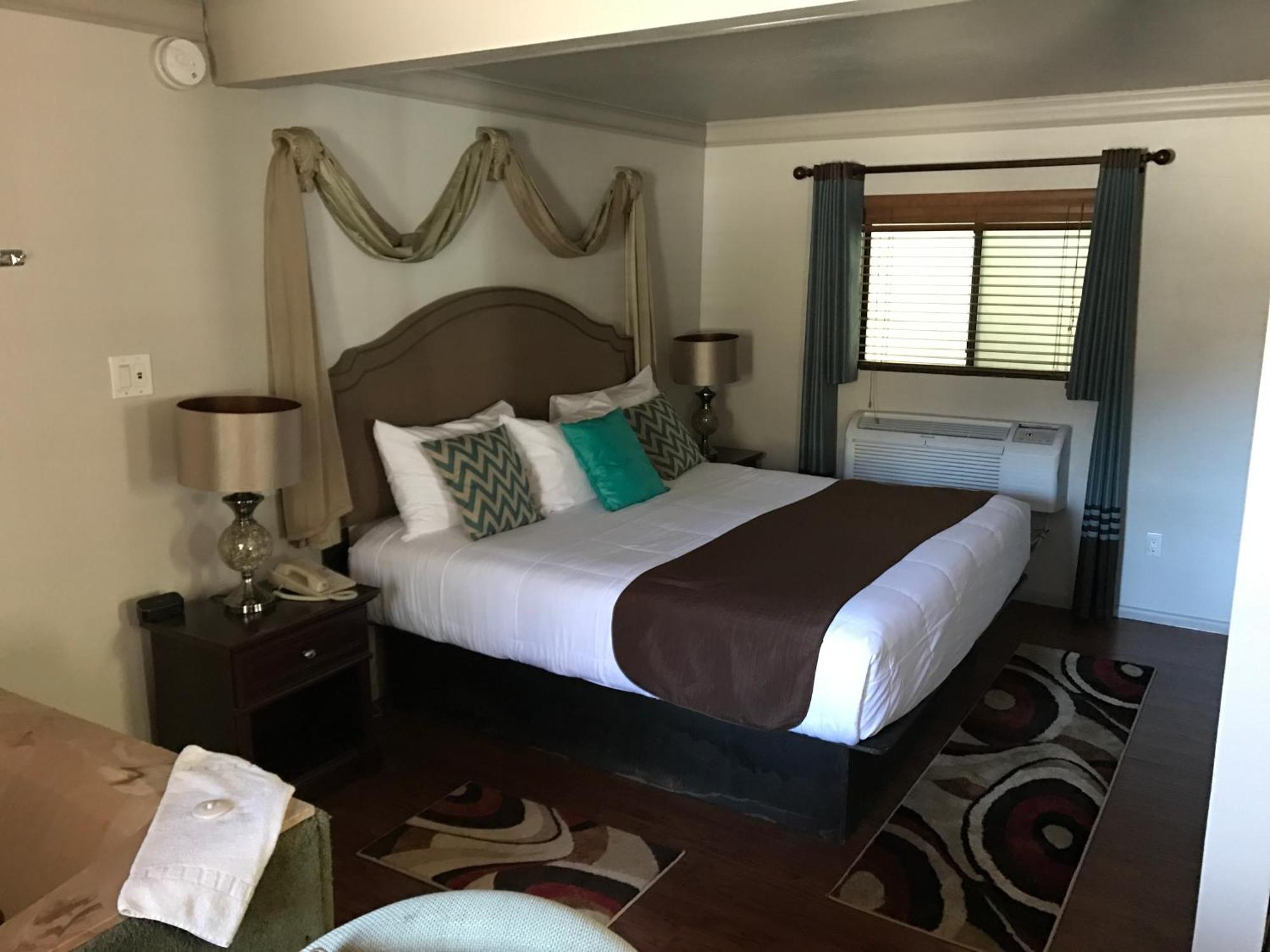 One-Bedroom Bungalow #12,708790222:JPEG